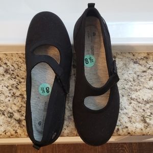 Cloudsteppers by Clarks flat shoes